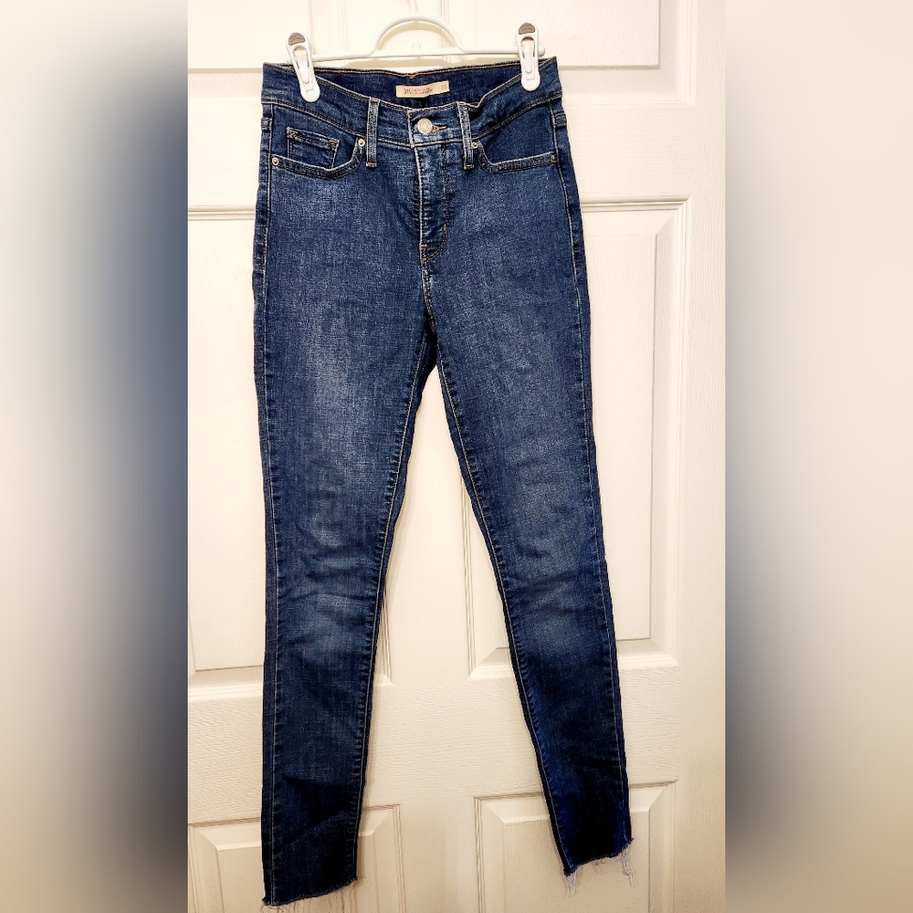 Levis 311 Shaping Skinny 26 - Picture 5 of 9